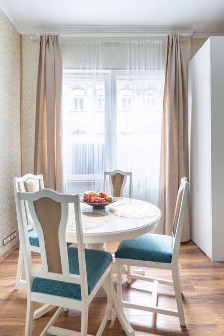 Stylish Central Budapest Apartment Luaran gambar